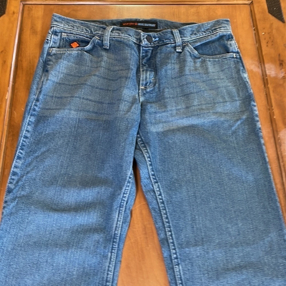 Wrangler Flame Resistant Jeans Size 11x32 - Picture 2 of 13